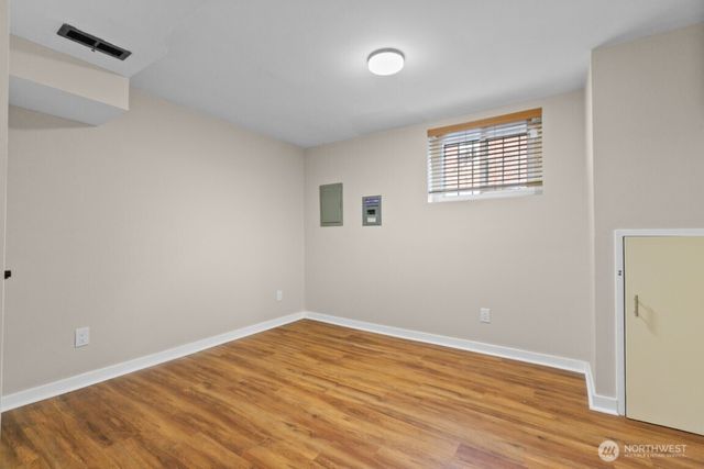 6214 24th Avenue NE, Seattle, WA 98115
