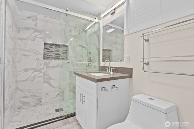 6214 24th Avenue NE, Seattle, WA 98115