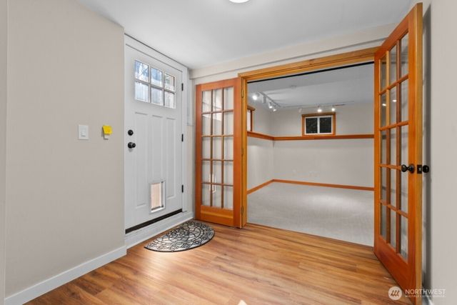 6214 24th Avenue NE, Seattle, WA 98115