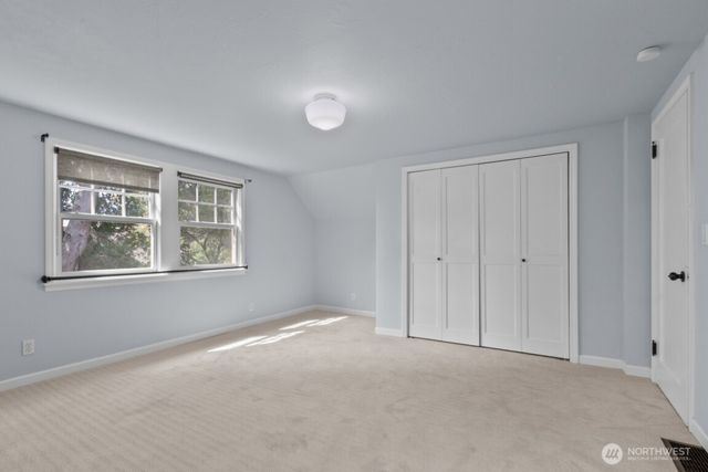 6214 24th Avenue NE, Seattle, WA 98115