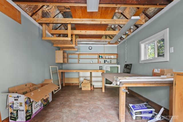 6214 24th Avenue NE, Seattle, WA 98115