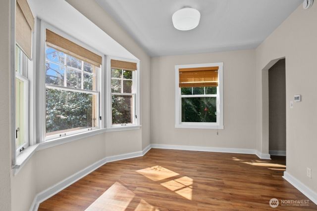 6214 24th Avenue NE, Seattle, WA 98115