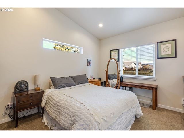 16424 BASSETT Dr, La Pine, OR 97739