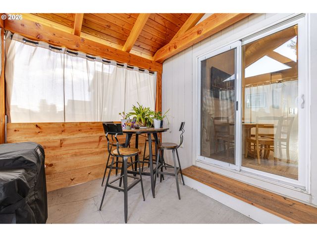 16424 BASSETT Dr, La Pine, OR 97739
