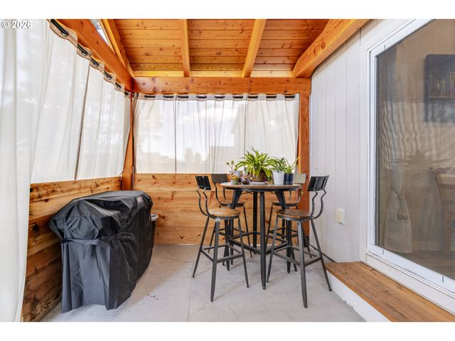 16424 BASSETT Dr, La Pine, OR 97739