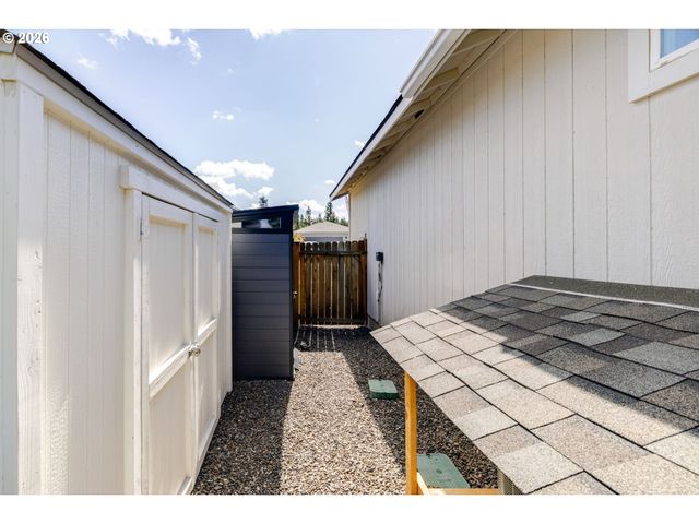 16424 BASSETT Dr, La Pine, OR 97739