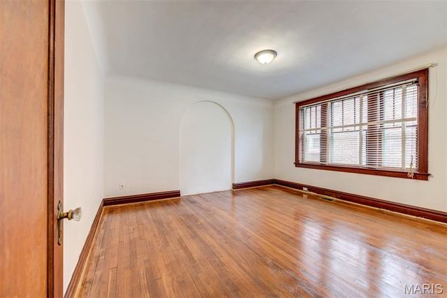8644 Church Road, St Louis, MO 63147