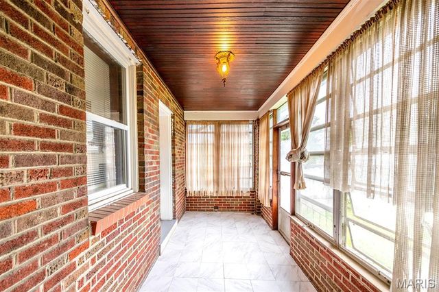 8644 Church Road, St Louis, MO 63147