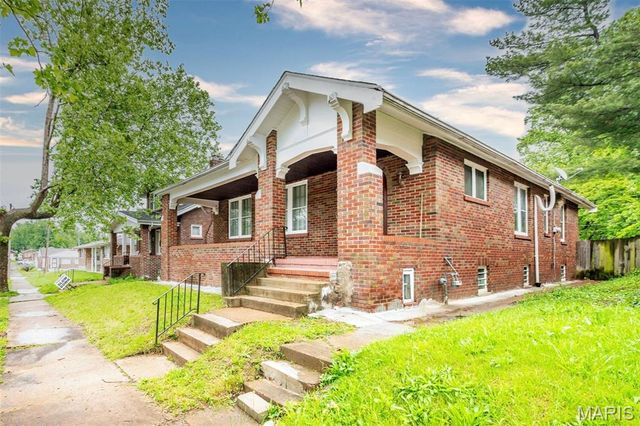 8644 Church Road, St Louis, MO 63147