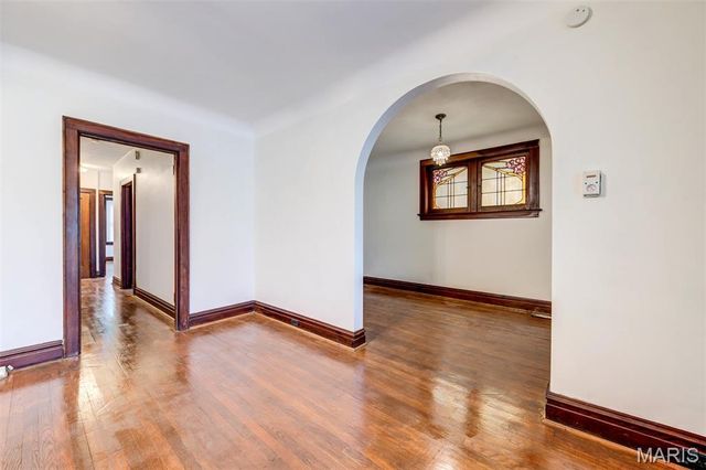 8644 Church Road, St Louis, MO 63147