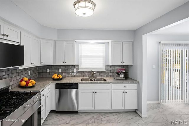 28 Fox Meadow Lane, Cahokia, IL 62206