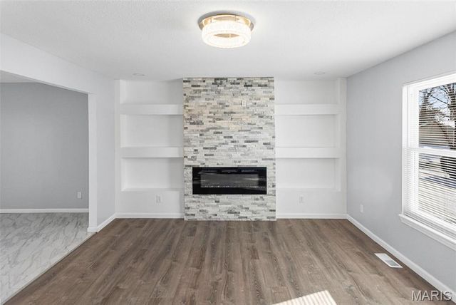 28 Fox Meadow Lane, Cahokia, IL 62206