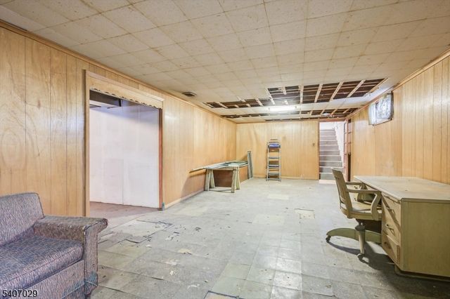 2206 Murray Ave, South Plainfield Boro, NJ 07080