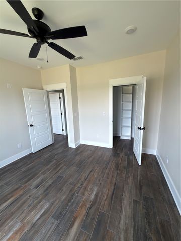 14713 Woodland Creek Drive, Tyler, TX 75706
