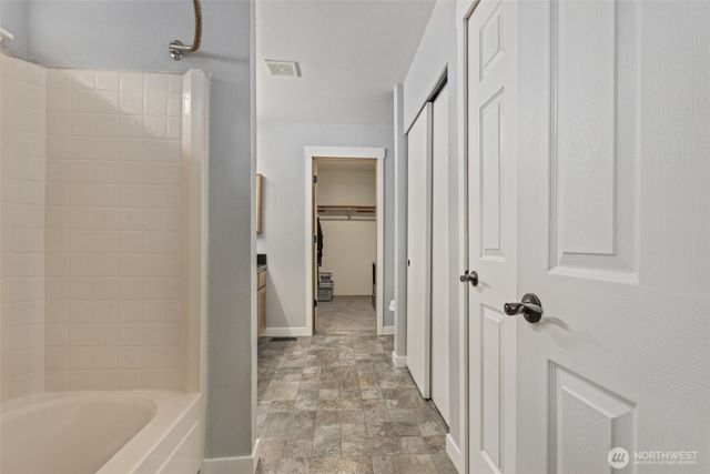 10205 216th Avenue E, Bonney Lake, WA 98391