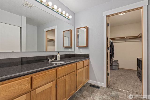 10205 216th Avenue E, Bonney Lake, WA 98391