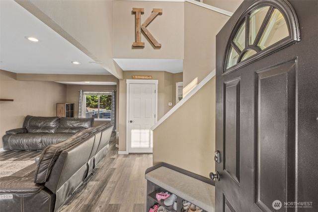 10205 216th Avenue E, Bonney Lake, WA 98391