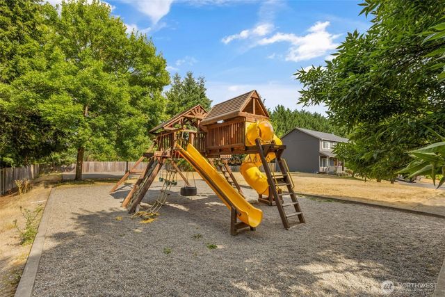 10205 216th Avenue E, Bonney Lake, WA 98391