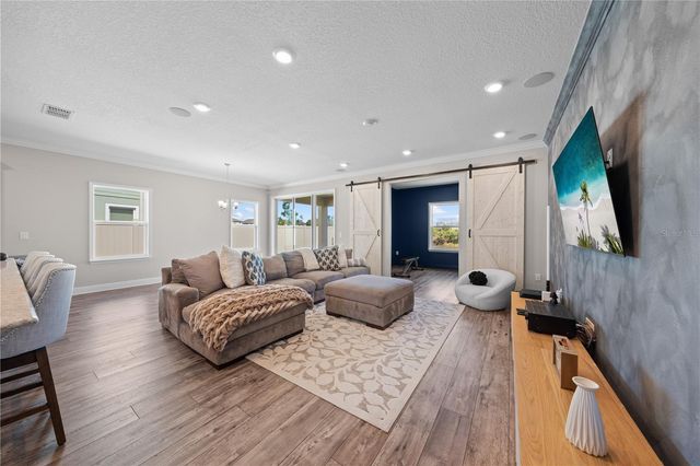 31041 JAZZ LEAF PLACE, San Antonio, FL 33576