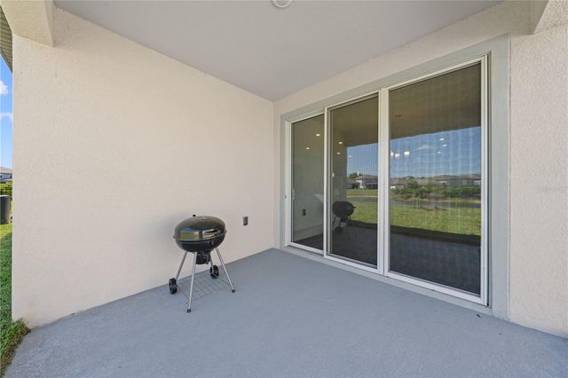 31041 JAZZ LEAF PLACE, San Antonio, FL 33576