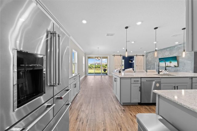 31041 JAZZ LEAF PLACE, San Antonio, FL 33576