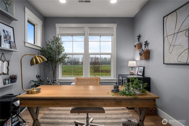 1594 Farmview Terrace, Lynden, WA 98264