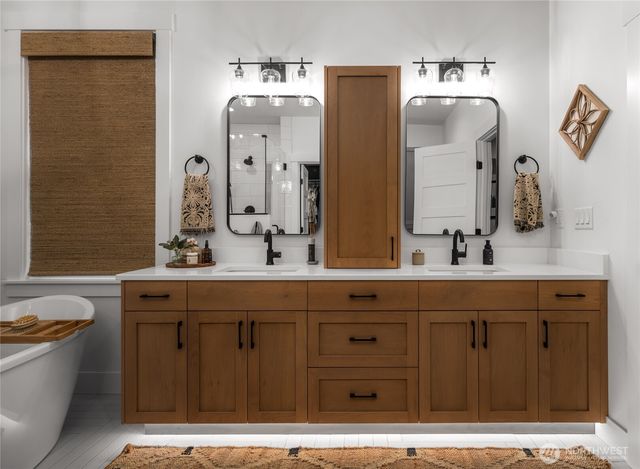 1594 Farmview Terrace, Lynden, WA 98264