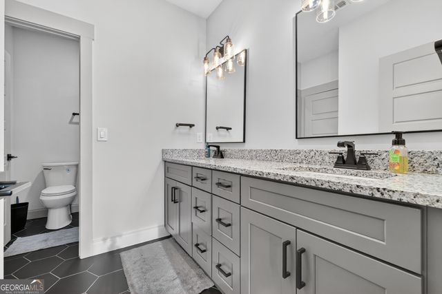 4726 Crestview Way, Flowery Branch, GA 30542
