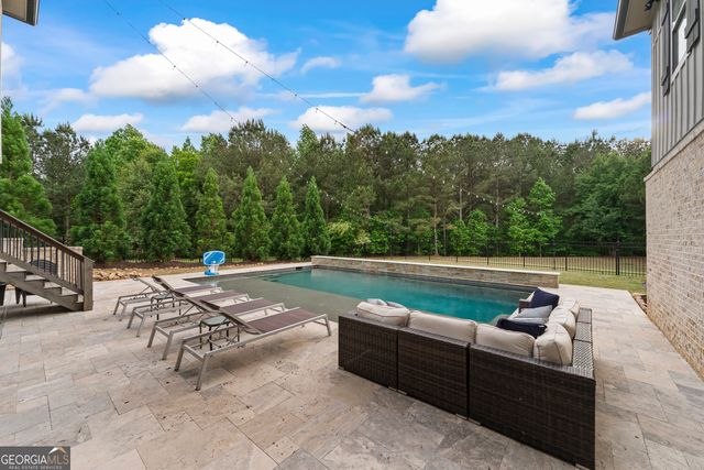 4726 Crestview Way, Flowery Branch, GA 30542