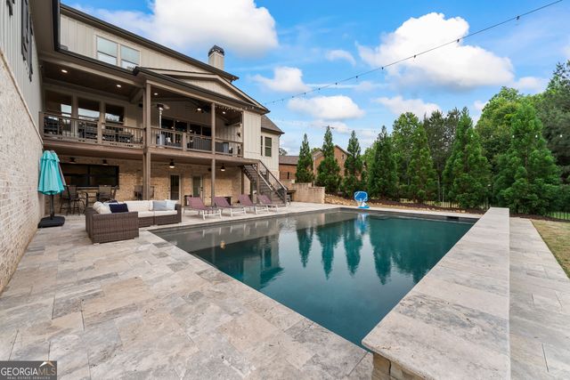 4726 Crestview Way, Flowery Branch, GA 30542