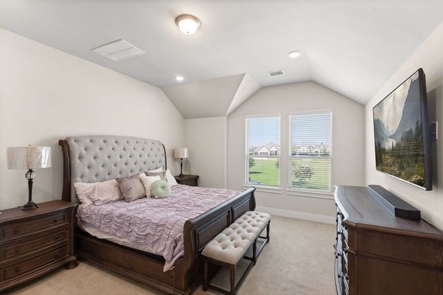 1938 Silver Creek Lane, Cedar Hill, TX 75104