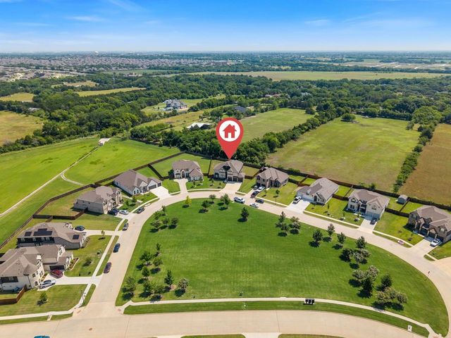 1938 Silver Creek Lane, Cedar Hill, TX 75104