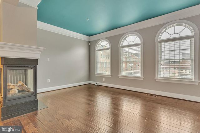 4927 COLLINGTONS BOUNTY DR, Bowie, MD 20720