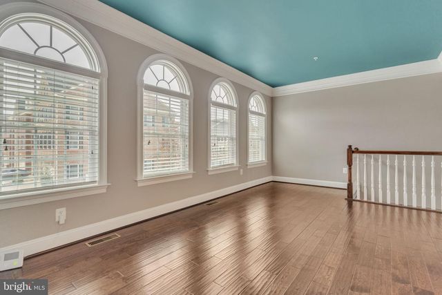 4927 COLLINGTONS BOUNTY DR, Bowie, MD 20720