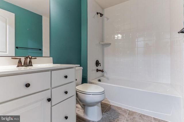 4927 COLLINGTONS BOUNTY DR, Bowie, MD 20720