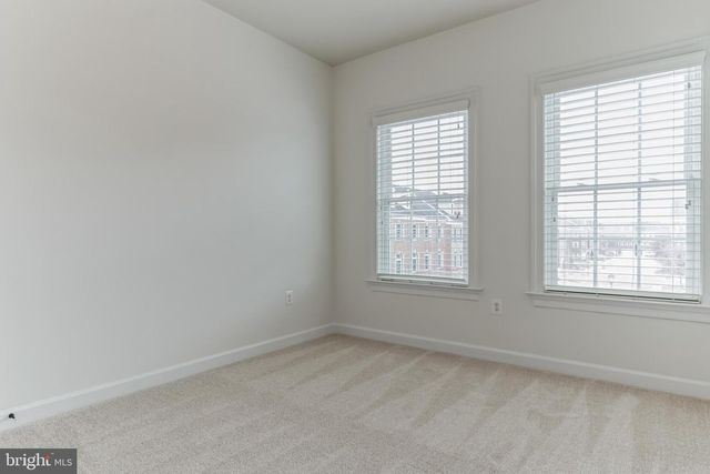 4927 COLLINGTONS BOUNTY DR, Bowie, MD 20720