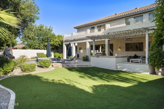 2682 W CARLA VISTA Drive, Chandler, AZ 85224