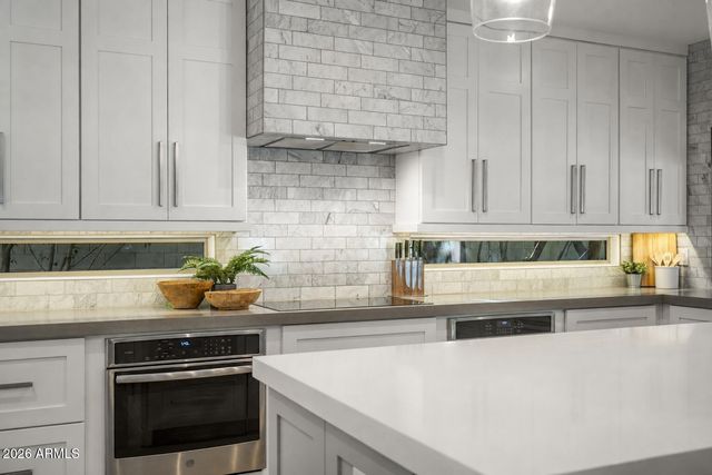 2682 W CARLA VISTA Drive, Chandler, AZ 85224