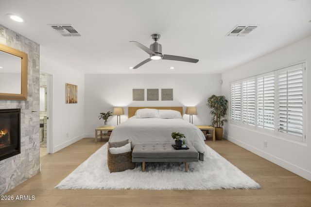 2682 W CARLA VISTA Drive, Chandler, AZ 85224