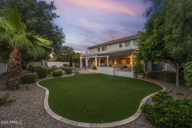 2682 W CARLA VISTA Drive, Chandler, AZ 85224