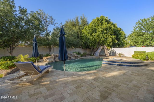 2682 W CARLA VISTA Drive, Chandler, AZ 85224