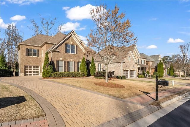 7855 Royal Melbourne Way, Duluth, GA 30097