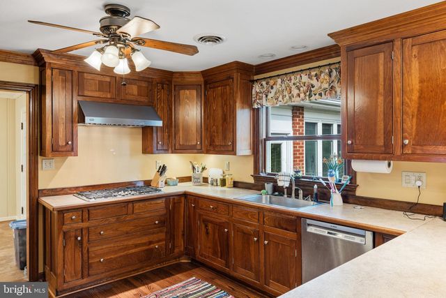 1420 ROYSTON ST, Fredericksburg, VA 22401