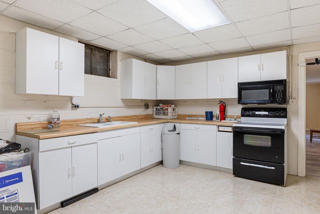 1420 ROYSTON ST, Fredericksburg, VA 22401
