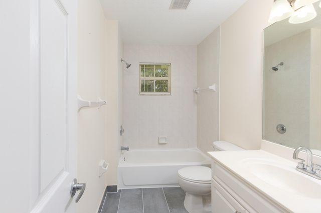 13513 Fountain View Boulevard, Wellington, FL 33414