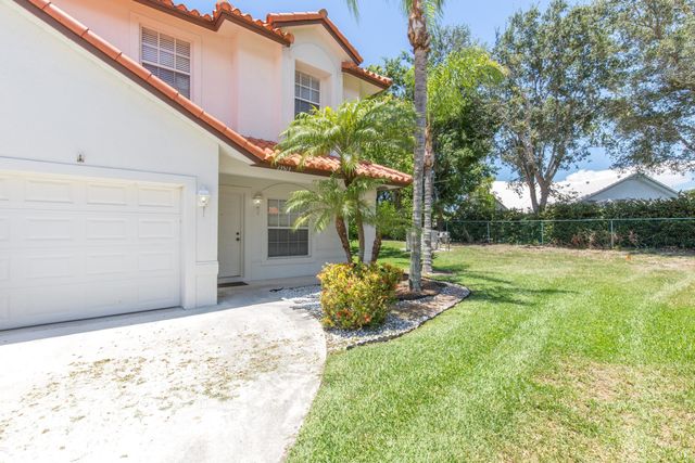 13513 Fountain View Boulevard, Wellington, FL 33414