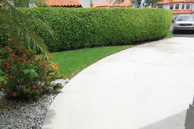 13513 Fountain View Boulevard, Wellington, FL 33414