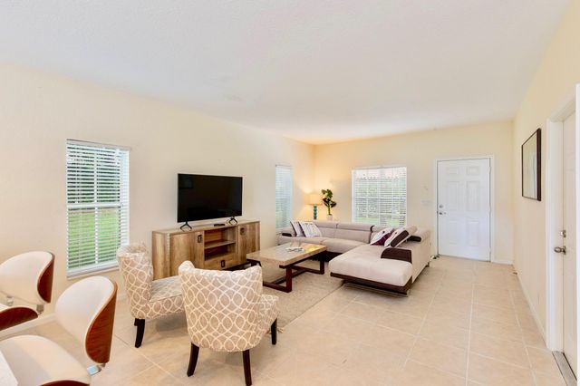 13513 Fountain View Boulevard, Wellington, FL 33414