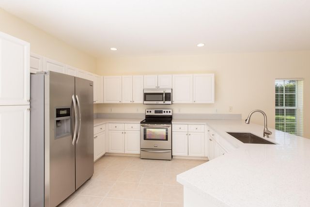 13513 Fountain View Boulevard, Wellington, FL 33414