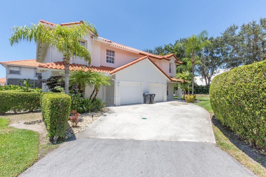 13513 Fountain View Boulevard, Wellington, FL 33414